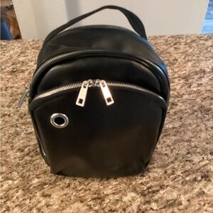 Meta oculus VR headset traveling case